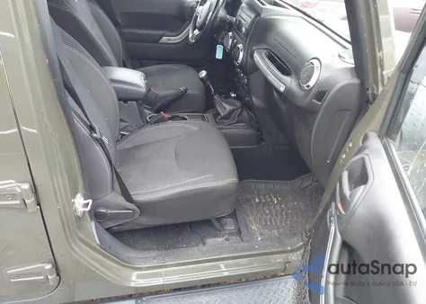 2015 Jeep Wrangler Unlimited Sahara из США, поврежденный, VIN 1C4BJWEG0FL732666